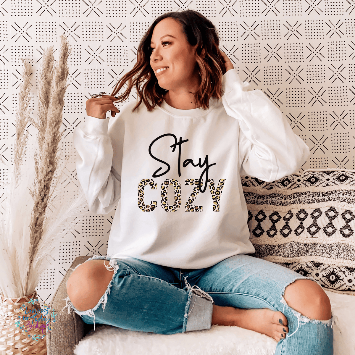 Stay Cozy Leopard Sweatshirt